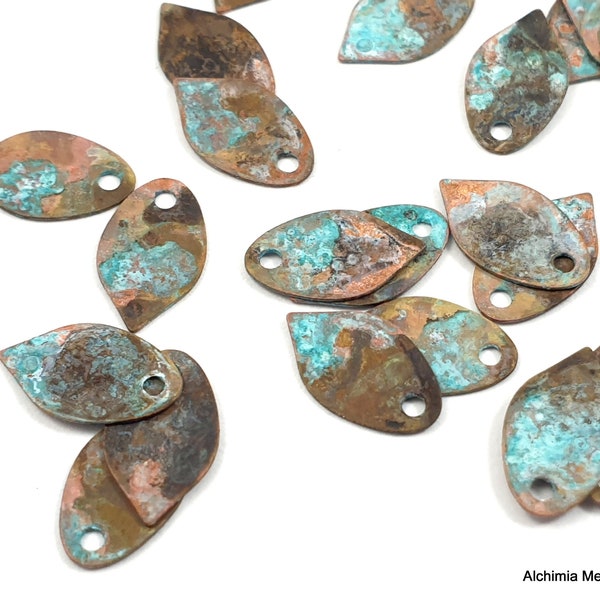 25ps Small leaf metal charms Turquoise rustic patina for jewelry handmade making Boho Bohemian small metal component Earring charms 821