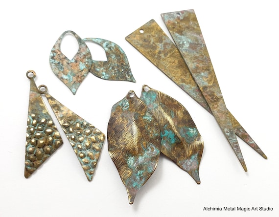 8ps Starter pack DIY Jewelry metal charms Raw Brass Blanks Aged Vintage Patina For Jewelry Handmade Makers Component Boho Christmas sale 316