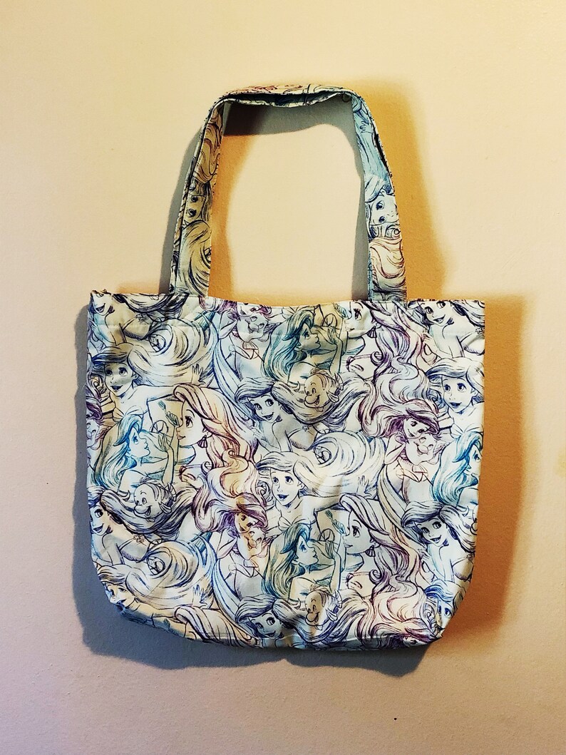 Ariel Tote