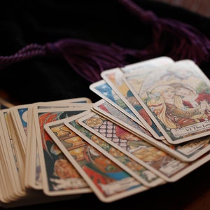 | de lecture de tarot 3 - 5 Cartes | Questions générales ou spécifiques | Médium expérimenté