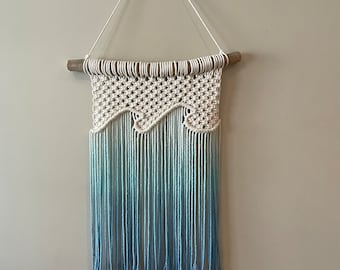 small beachy wave macrame