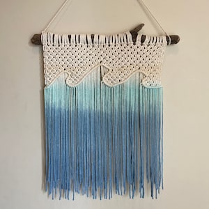 Beachy wave macrame wallhanging