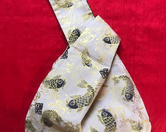 Tokyo-tas, Japanse knooptas, te dragen in de hand of om de pols, omkeerbaar, met motieven van koikarpers en Shippo.