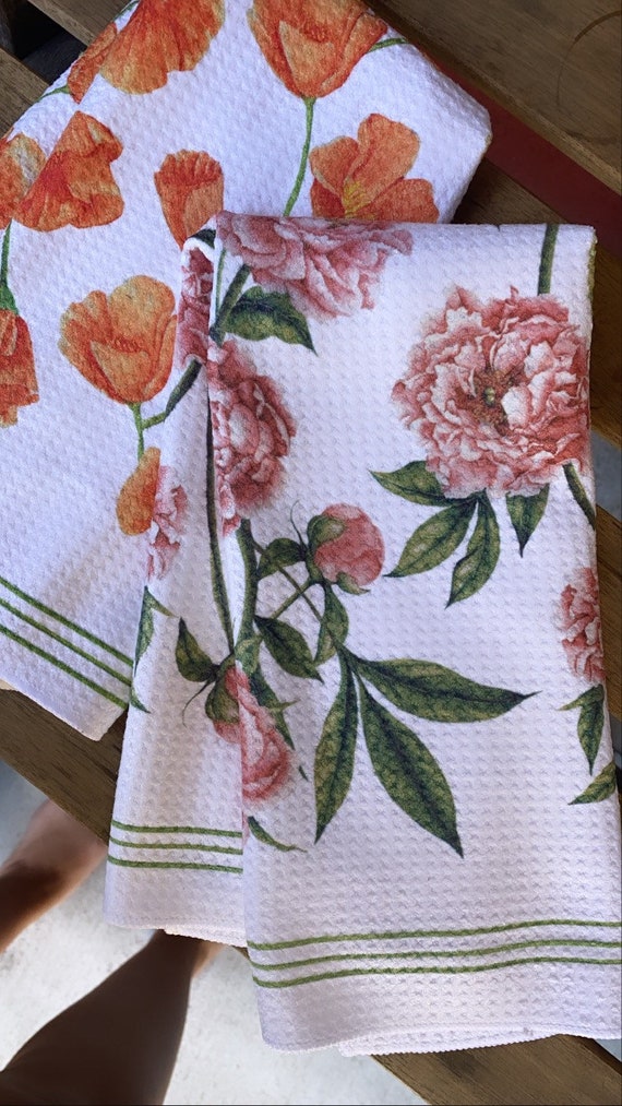 Floral Kitchen Towel set of 2, Flower Themed Kitchen Towels