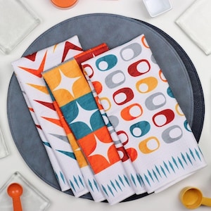 Mid-Century Modern Kitchen Towel Set: Atomic Trio, Recycled Fibers