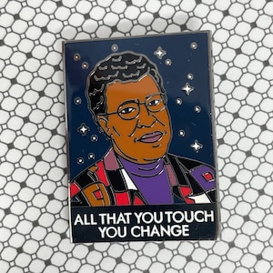 Op Octavia Butler geïnspireerde emaille pin