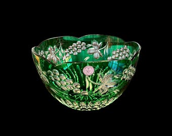 Emerald Cut Crystal Bowl: Grapes & Leaves, Made in Hungary