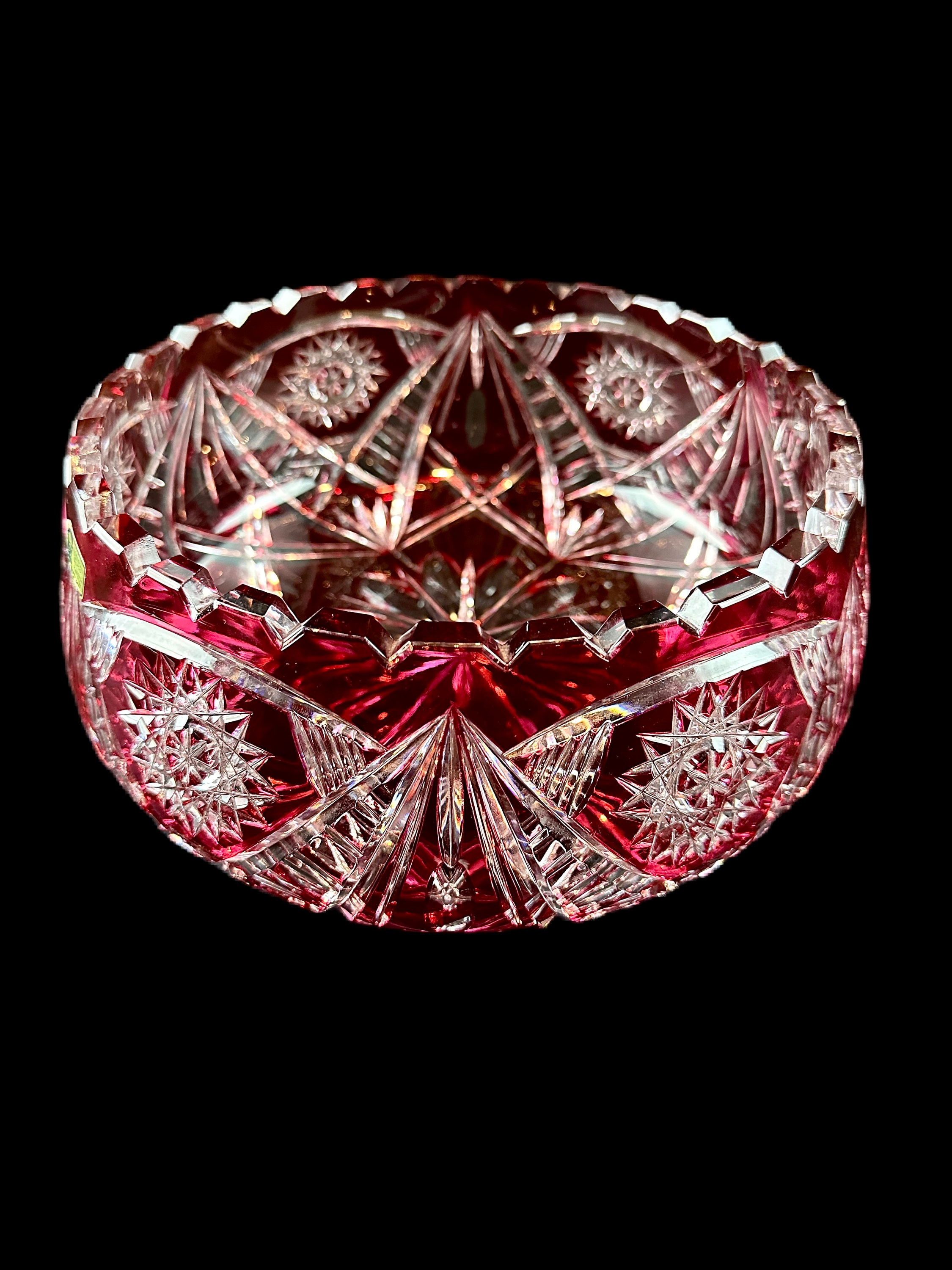 Lausitzer Cranberry to Clear Crystal Bowl With Scalloped Rim and