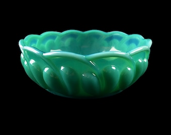 Tiara Exclusives 1009 Sage Mist Calla Lily Desert Blossoms Leaf Bowl