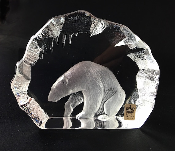 Mats Jonasson Royal Krona Crystal Polar Bear Sculpture - Etsy Canada