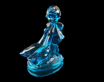 LE Smith 7.5” Colonial Blue 6630 Goose Girl