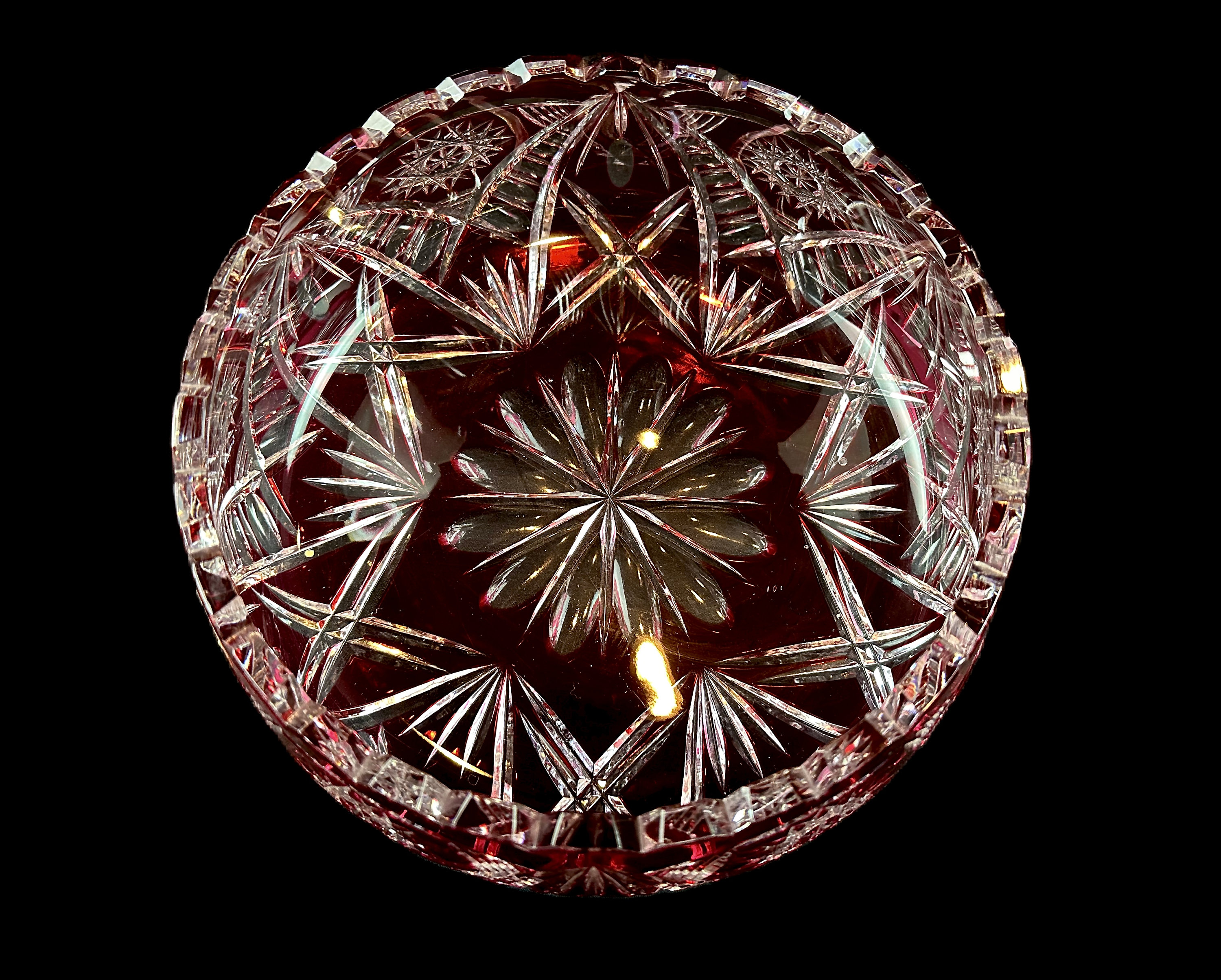 Lausitzer Cranberry to Clear Crystal Bowl With Scalloped Rim and