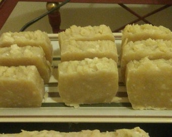 Grapeseed Oil Soap with Coconut and Virgin Oilve Oil