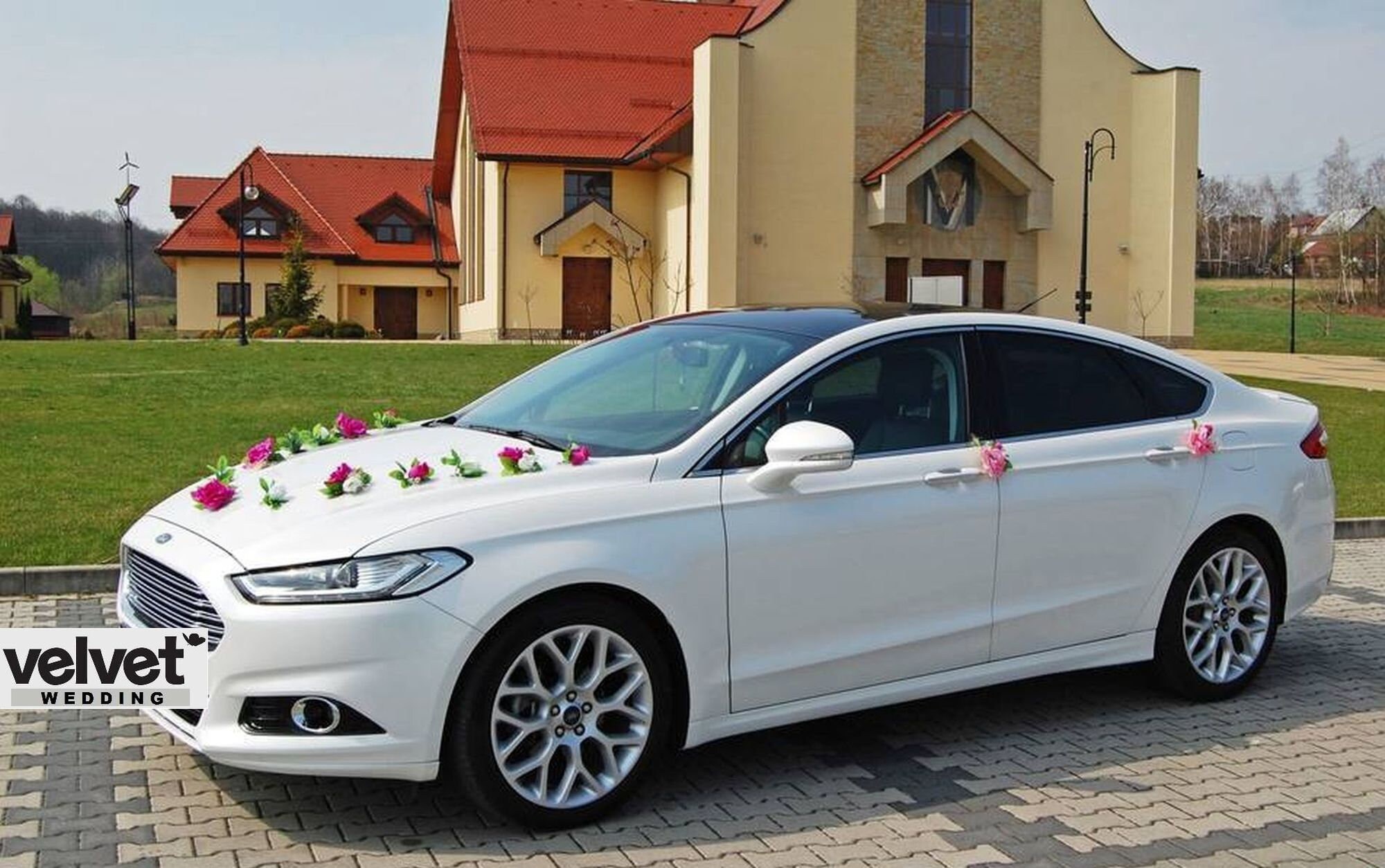 Wedding Car Decoration Kit Set White Roses & Royal Blue Organza