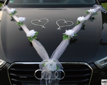 Set trouwautodecoratie witte rozen en organza ALLEEN NU GRATIS strikken voor deuren