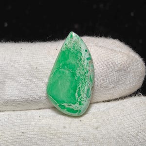 18 Ct Top Grade Natural Variscite Cabochon Variscite Gemstone Dazzling Variscite Cabochon Gemstone Flat Back Loose Variscite 31X17X5 MM