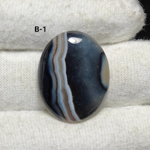 Cabochon D'agate Mousse Naturelle En Forme De Poire - Pierre Précieuse 22.75 Carats - Neuf