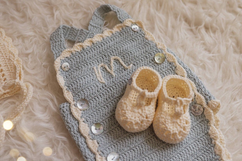 Baby crochet set image 2
