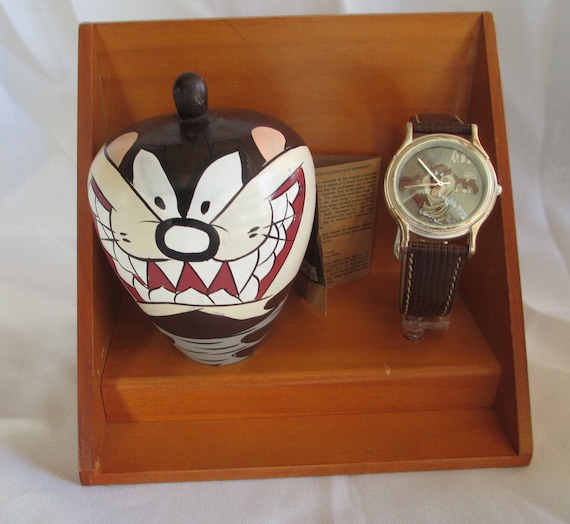 Tazmanian Devil Watch with Top by Fossil and Warn… - image 1