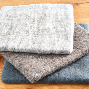 Seat cushion made of felt square 35 x 35 cm gray white natural undyed felt cushion square, chair cushion made of wool, chair cushion White