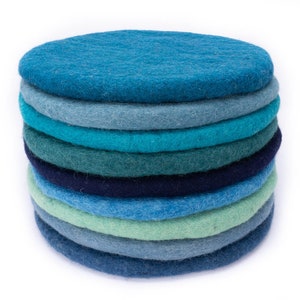 Coussin d'assise en laine feutrée, rond, 35 cm, coussins de chaise colorés en feutre, bleu, bleu clair, bleu foncé, bleu gris image 1