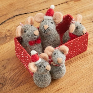 Set van 5 kerstmuishangers van vilt wit of grijs, grappige boomversieringen, kerstcadeaukaartjes, handgemaakt,