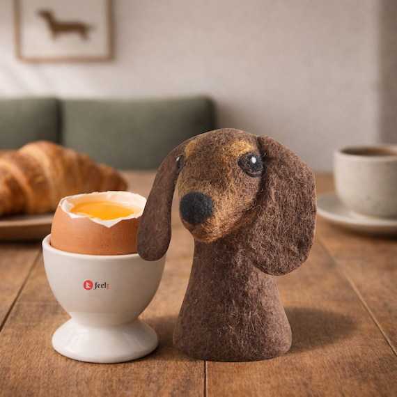 Filztier Eierwärmer Dackel Filz Handarbeit Ostern gefilzte Tierfigur Ostergeschenk