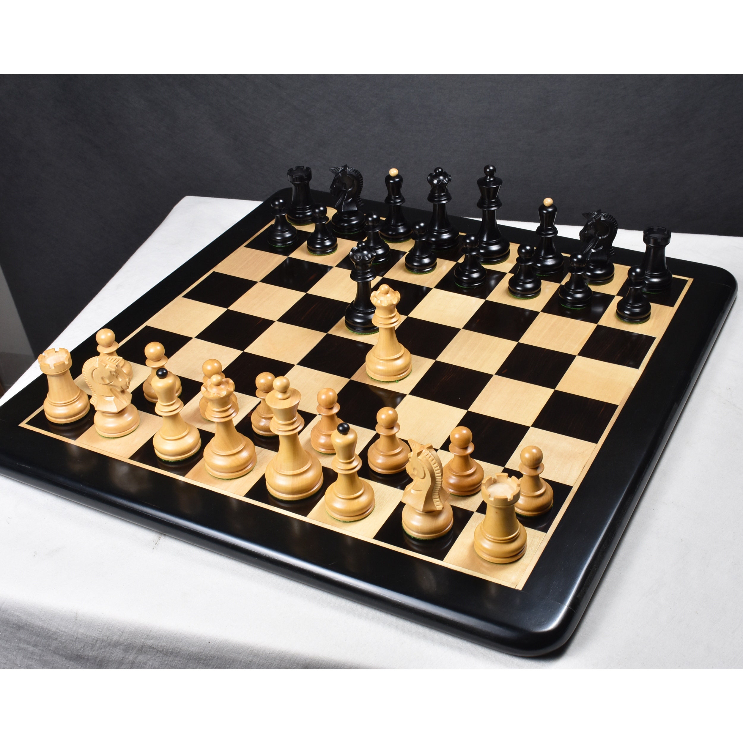 3.8" King Details about   1970s' Dubrovnik Chess Pieces Only Set Triple Weighted Ebony Wood 