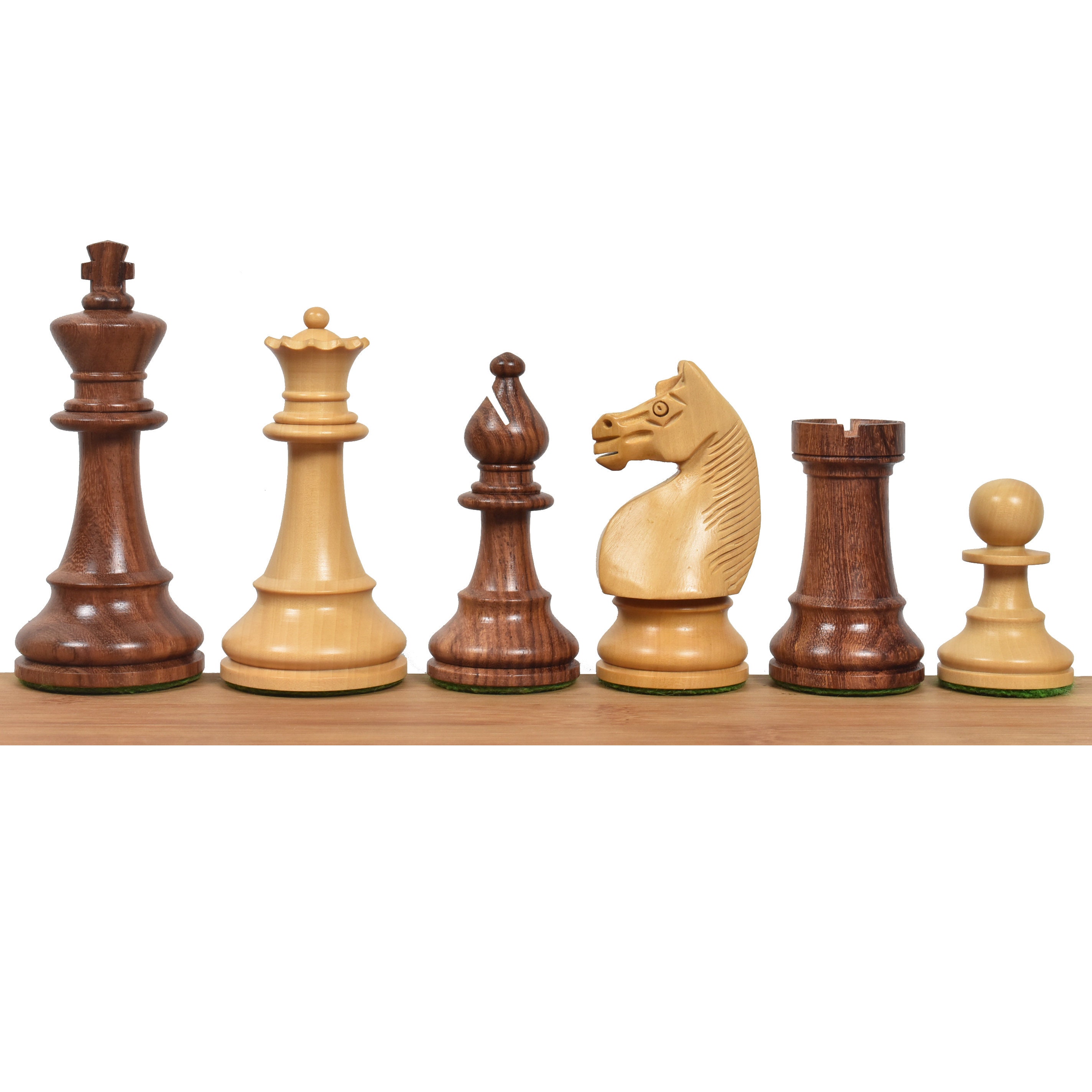 Lindo tabuleiro de xadrez  Chess board, Chess set, Chess set unique