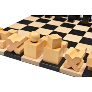 1923 Bauhaus Combo Chess Set - Ebonised Boxwood Chess Pieces + Ebony Chess Board- Reproduced Chess Set