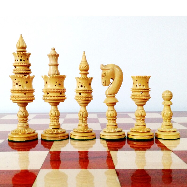 Hand Carved Lotus Series Chess Pieces set in Weighted Bud Rose Wood King Height 4.7 inches