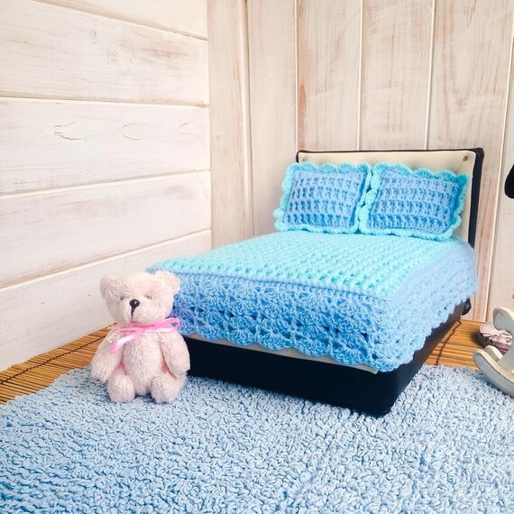 ropa de cama para muñecas