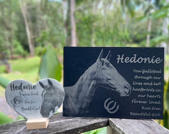 Horse Memorial Stone, pet memory.