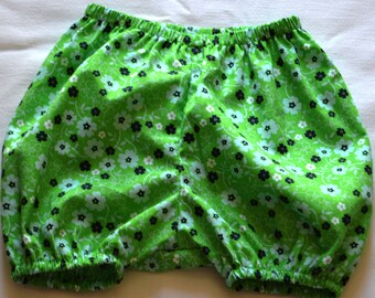 baby Bloomer size 6 months Green