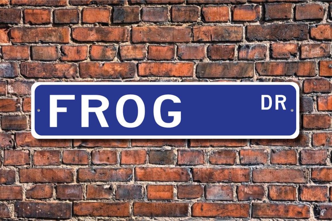 Frog, Frog Gift, Frog Sign, Frog Decor, Frog Lover, Frog Expert ...