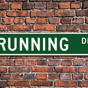 Evolution of Running - Marathon Runner Wall decor - Steel Sign