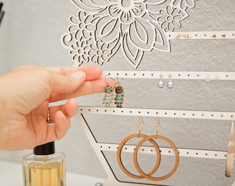 Soporte de madera para pendientes Exhibidor de pendientes con láser  hexagonal floral Organizador de joyas con forma de panal Almacenamiento