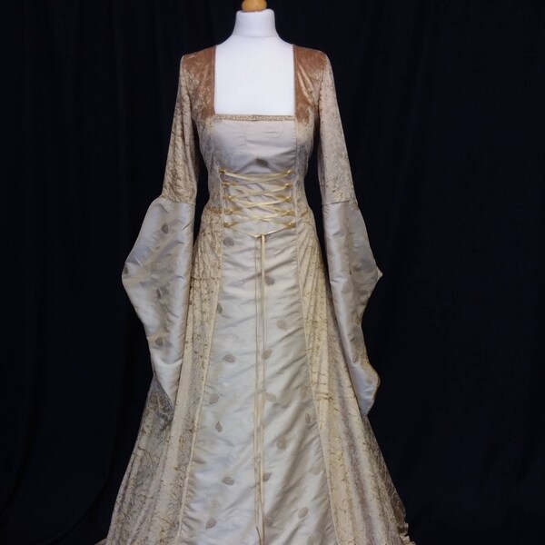 Renaissance dress, Fae gown, woodland dress, handfasting, gold gown,elven gown, autumn dress, medieval clothing