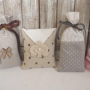 Set of 3 lavender sachets, fabric, organic, lavender flowers, fragrance, gift