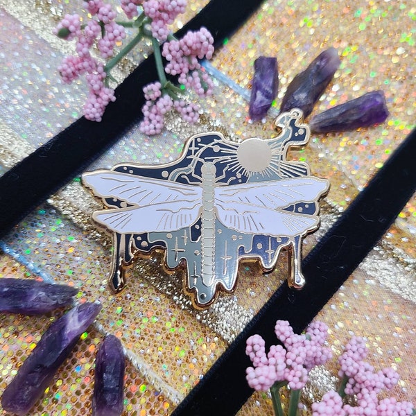 Dragonfly enamel pin