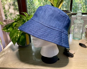 Cashmere (recycled) and Denim Bucket Style Large