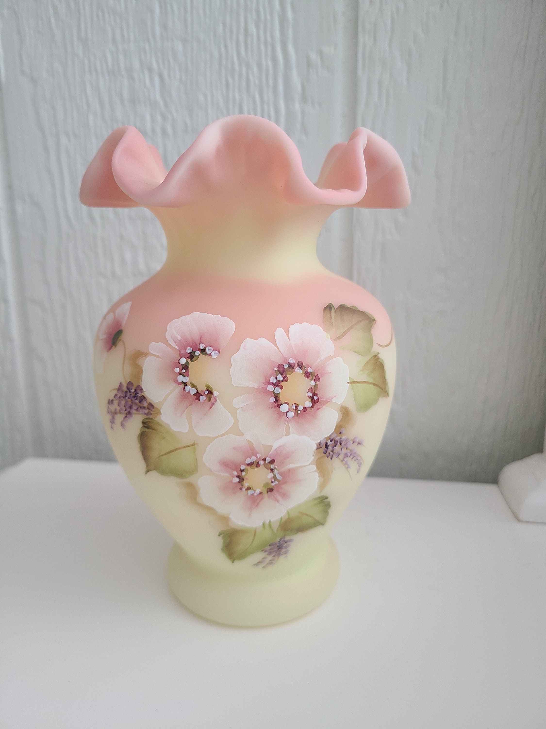 Fenton Burmese Vase Bill Fenton Highly Collectible Etsy