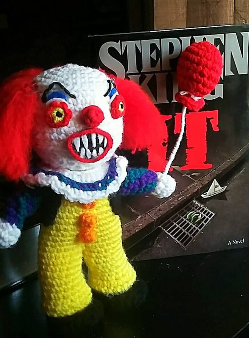 Creepy Pennywise Crochet Pattern pattern Only - Etsy