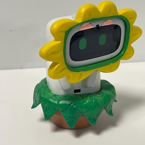 AIBI Sunflower!!!.    Resin printed!!  (Robot not included)