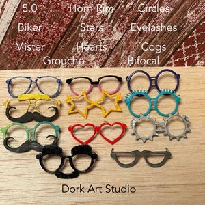 AIBI  Glasses  11 different types to chose from!!!!.     Resin printed!!  (Robot not included)