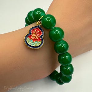 Feng Shui Green Bead Bracelet: Lucky Gourd Charm, Prosperity & Protection