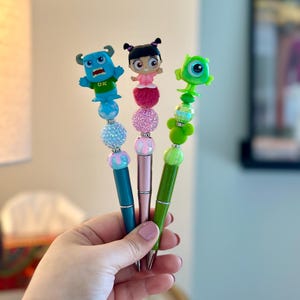 Stylos à porte | Stylos à bille | Disney | Cadeau | Monster inc | Cadeau d'anniversaire