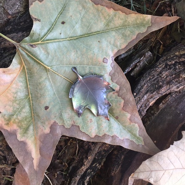 Silver Elven Leaf Pin • Vintage Sterling Delicate Brooch • Forest Leaf