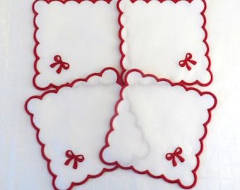 Linen table wear