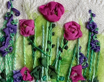 La broderie rose comme de Planète Mauve PM380